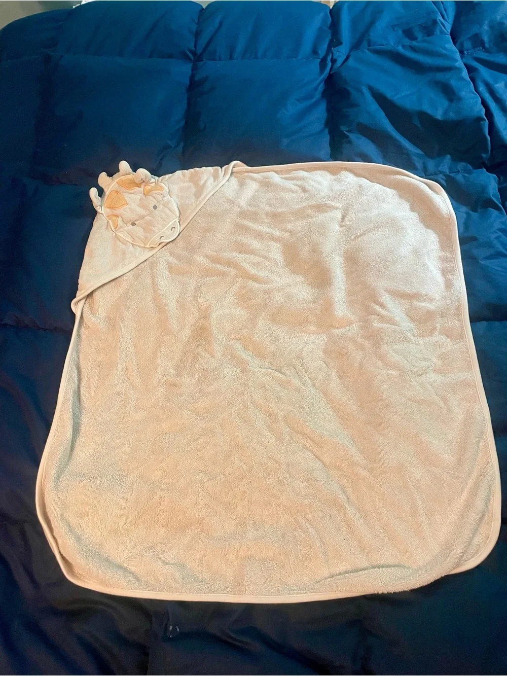 Baby Hooded Towel with Giraffe Design